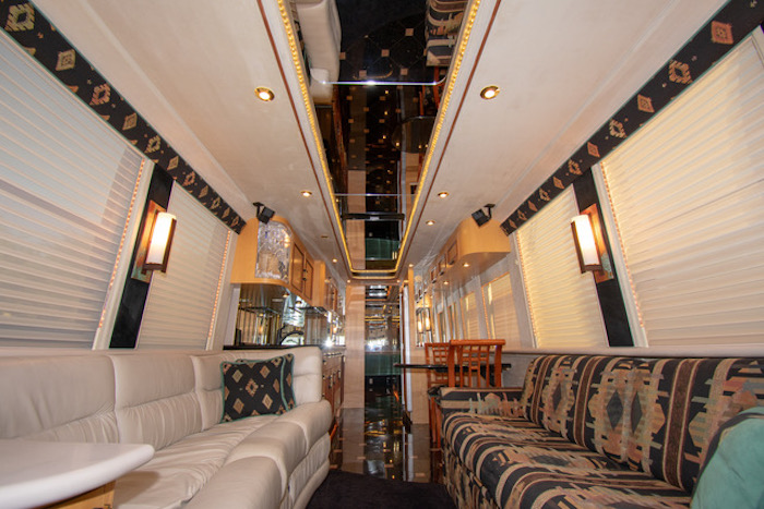 1999 Prevost Country Coach XL For Sale