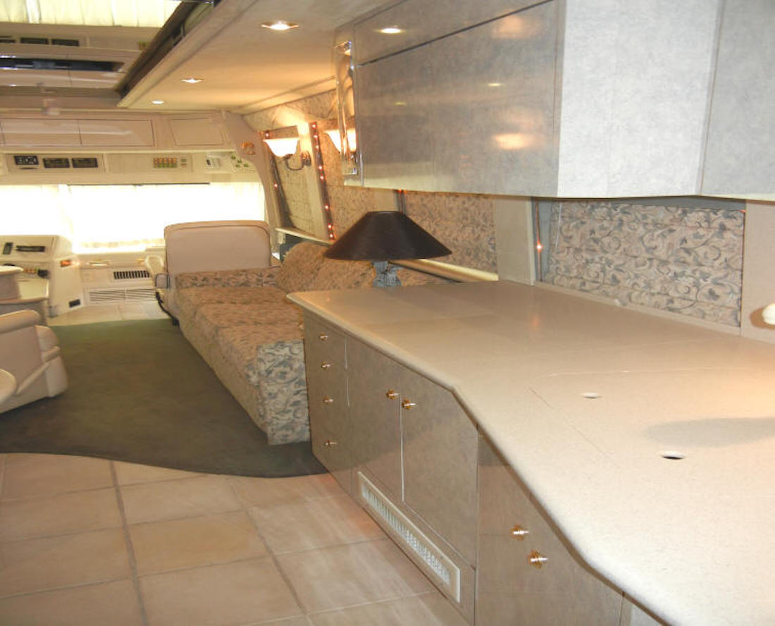 1999 Prevost Country Coach XL For Sale