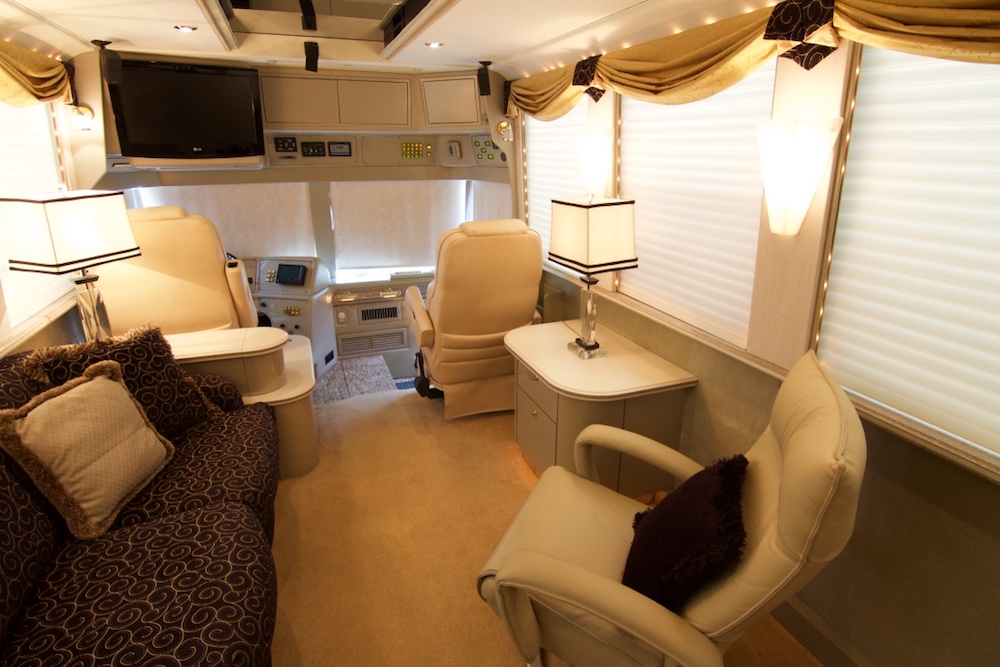 1999 Prevost Country Coach XL For Sale