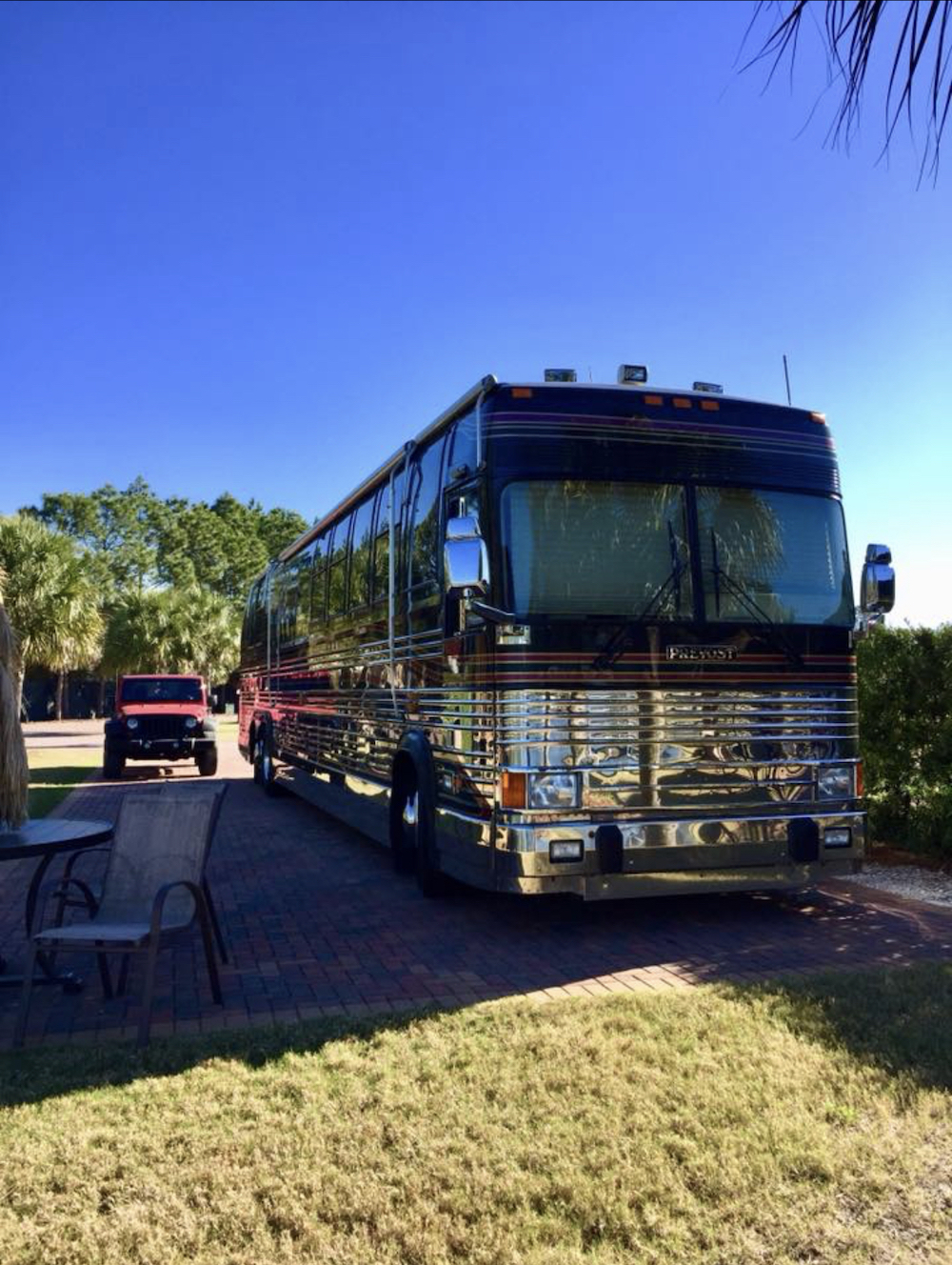 1999 Prevost Classic XL For Sale