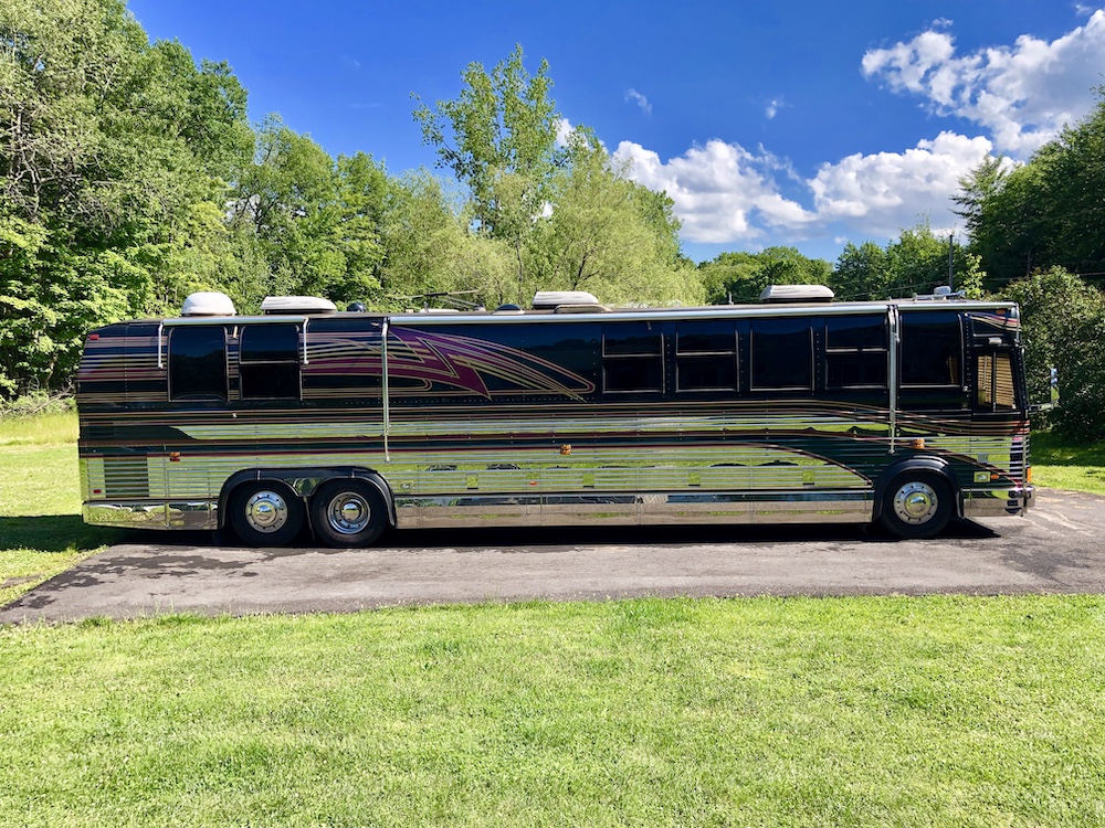 1999 Prevost Classic XL For Sale