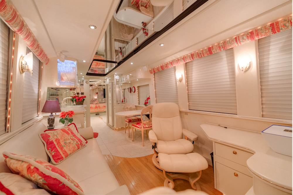 1999 Prevost Country Coach XL For Sale