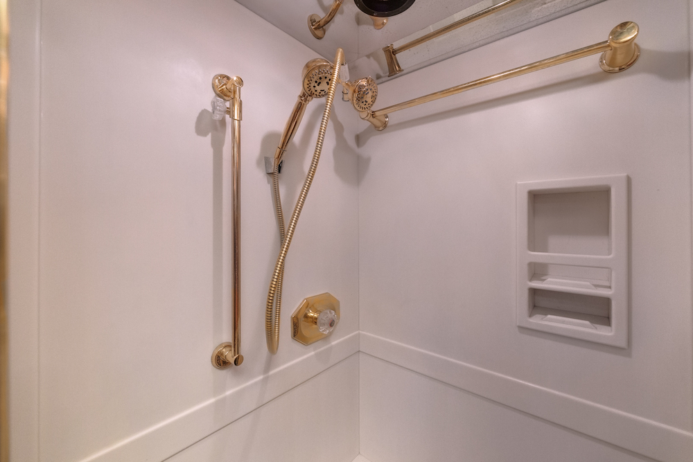 1999 Prevost Country Coach XL For Sale