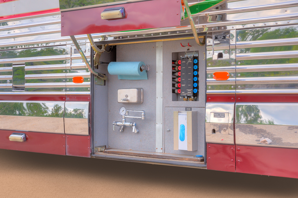 1999 Prevost Country Coach XL For Sale