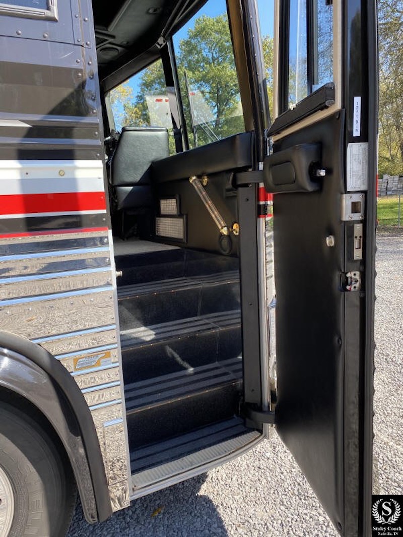 1999 Prevost XL For Sale