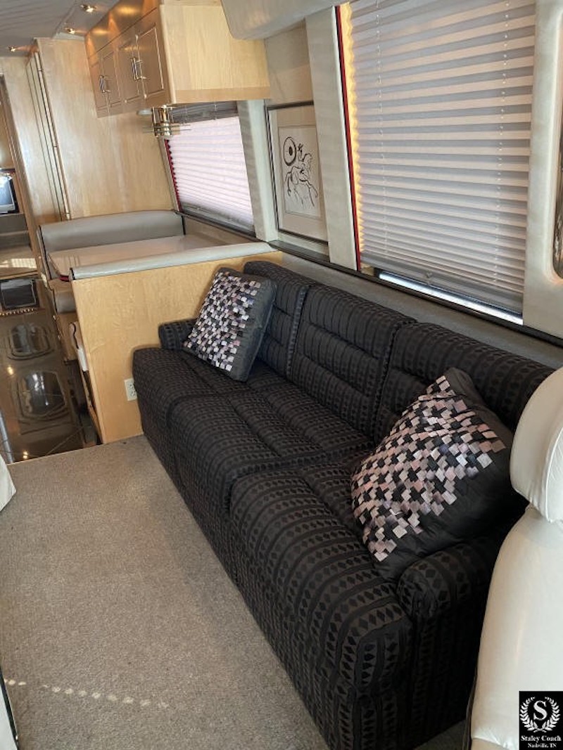 1999 Prevost XL For Sale