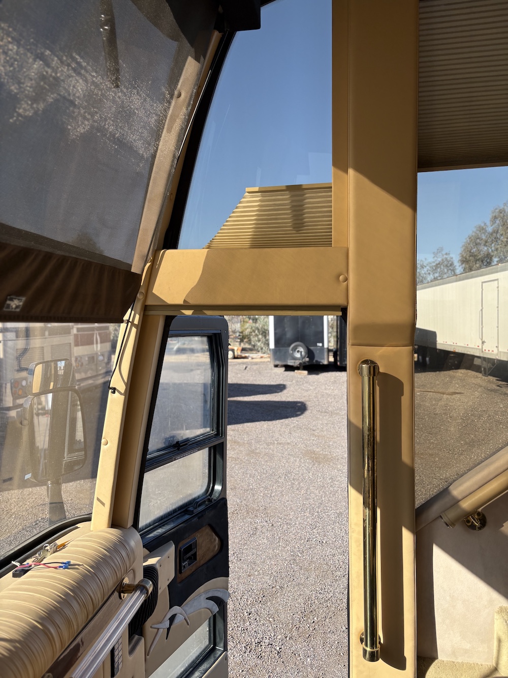 1999 Prevost Featherlite  H3-45 For Sale