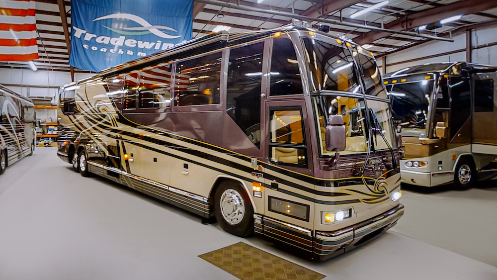 1997 Prevost Featherlite H3-45 For Sale