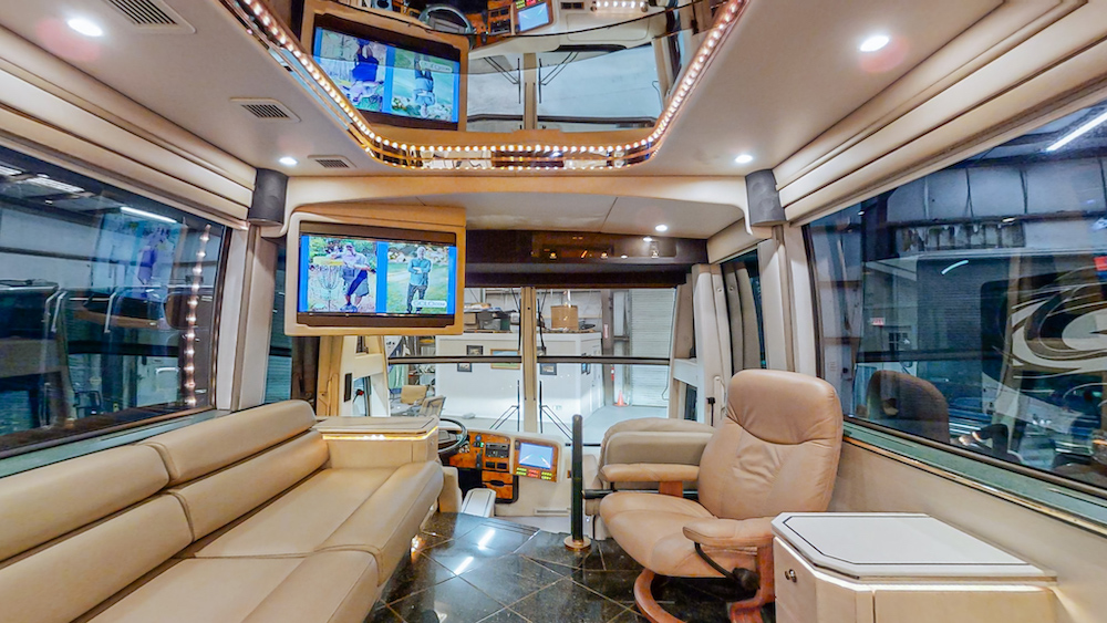 1997 Prevost Featherlite H3-45 For Sale