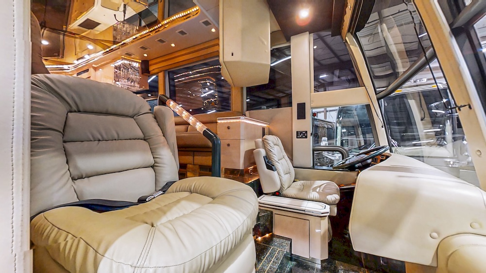1999 Prevost  H3-45 For Sale