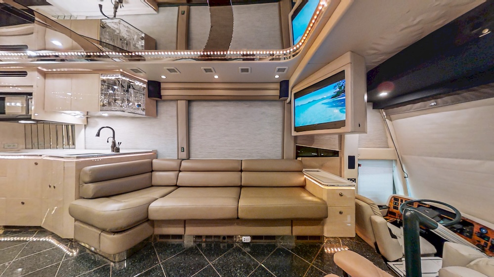 1999 Prevost  H3-45 For Sale