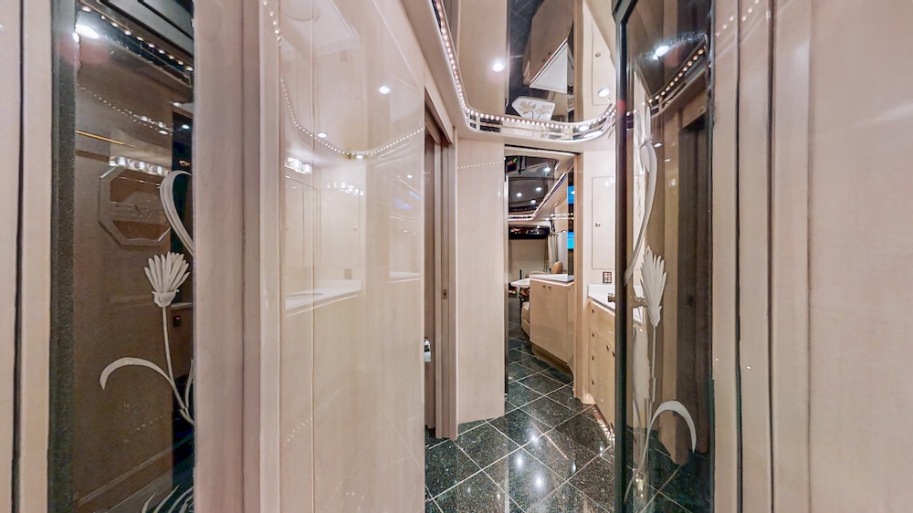 1999 Prevost  H3-45 For Sale