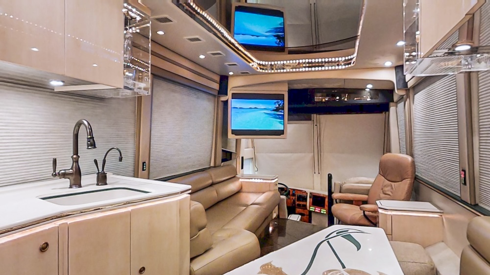 1999 Prevost  H3-45 For Sale