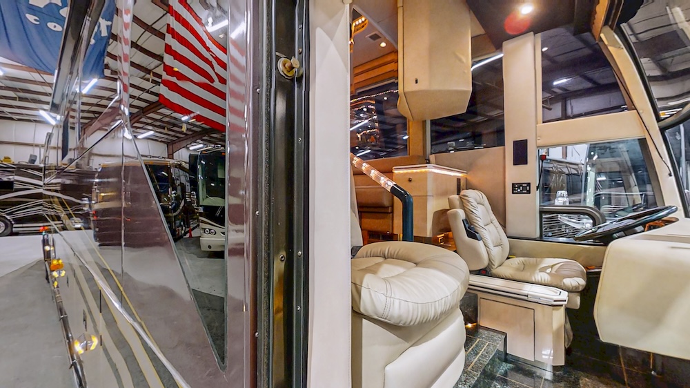 1999 Prevost  H3-45 For Sale