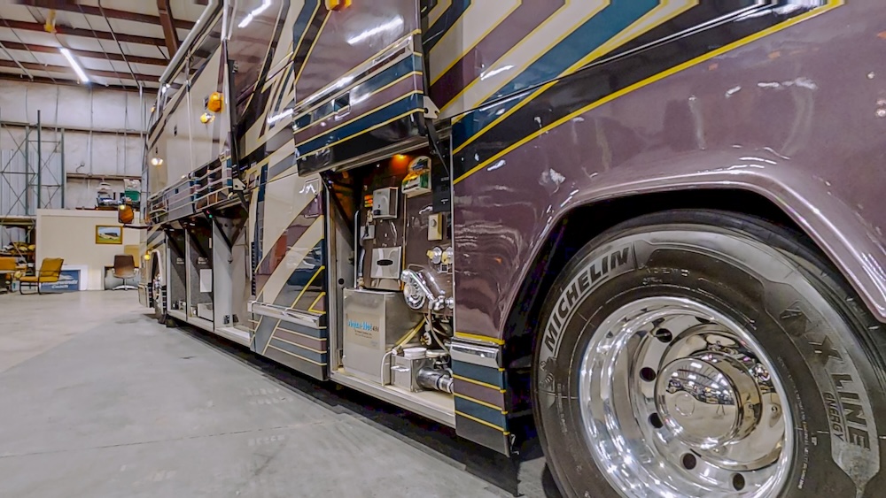 1999 Prevost  H3-45 For Sale