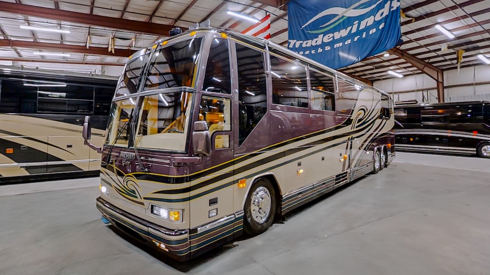 1999 Prevost  H3-45 For Sale