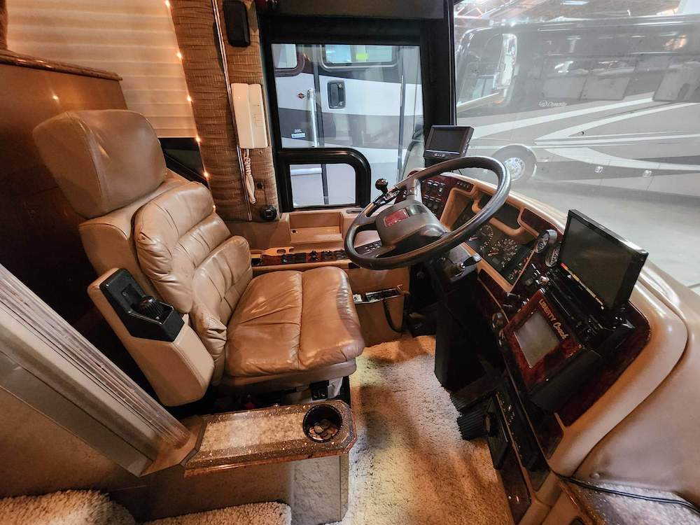 1999 Prevost Liberty H3-45 For Sale