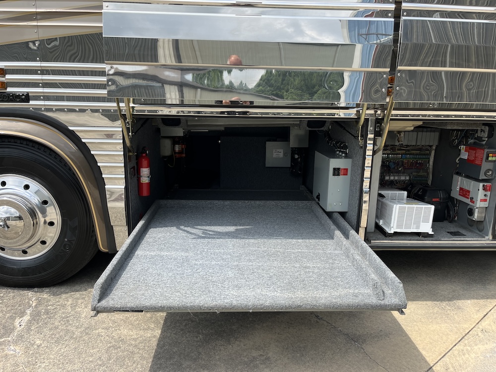 1999 Prevost  Liberty XL For Sale