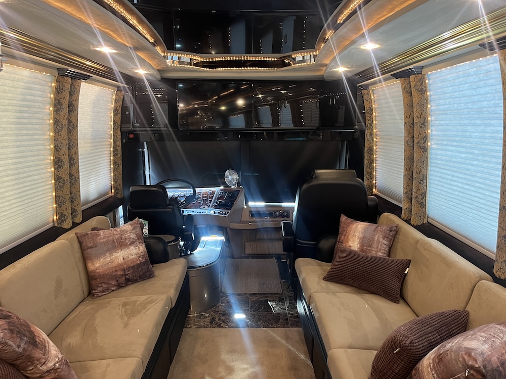 1999 Prevost  Liberty XL For Sale