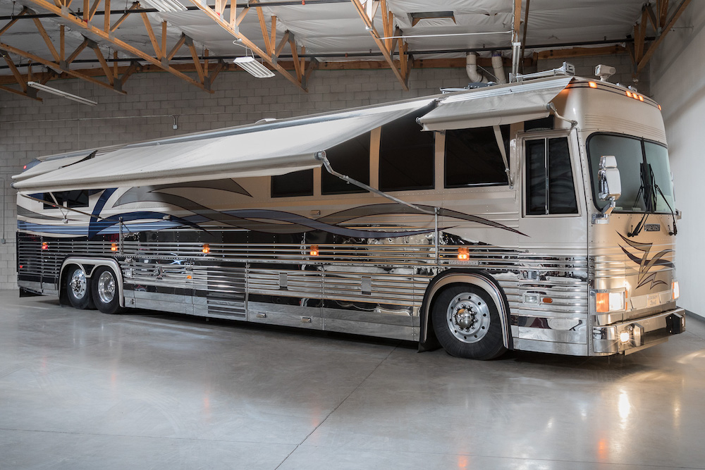 1999 Prevost Liberty XL For Sale