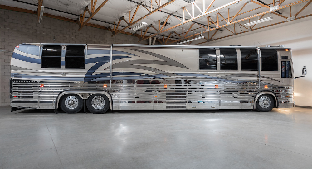 1999 Prevost Liberty XL For Sale