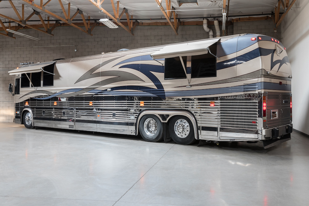 1999 Prevost Liberty XL For Sale