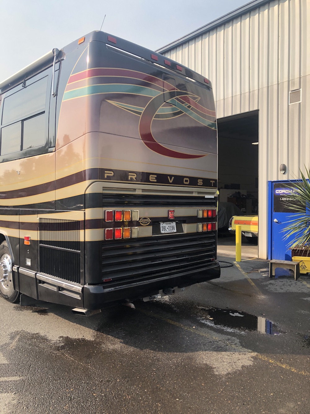 1999 Prevost Marathon H3-45 For Sale