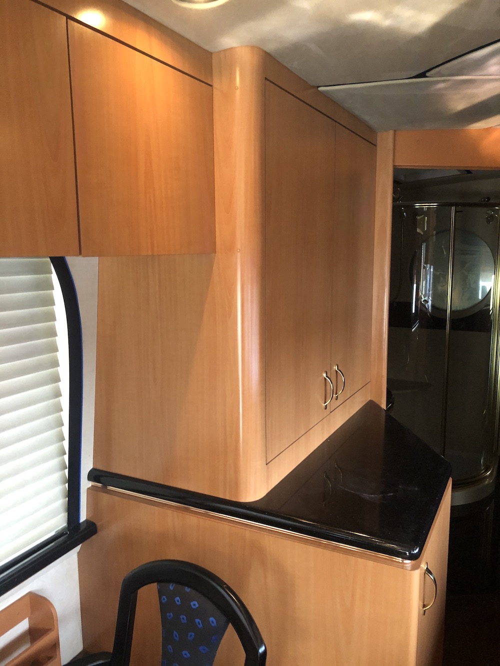 1999 Prevost Marathon H3-45 For Sale