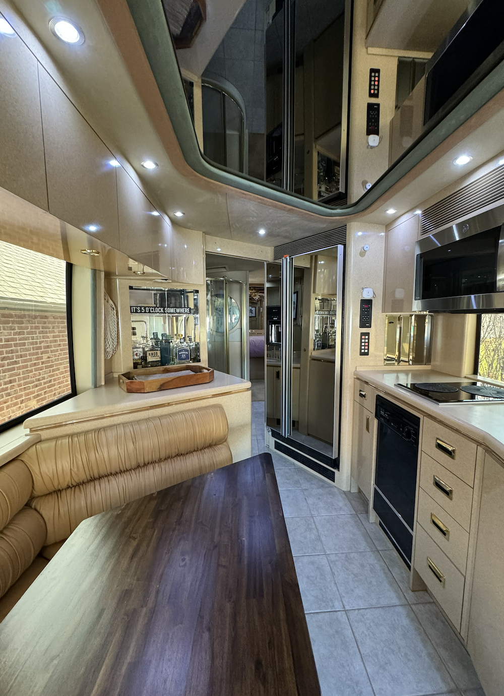 1999 Prevost  Marathon XL For Sale