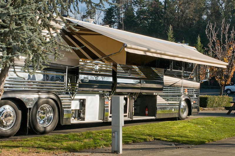 1999 Prevost Marathon XL For Sale