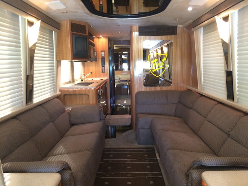 1999 Prevost Marathon XL For Sale