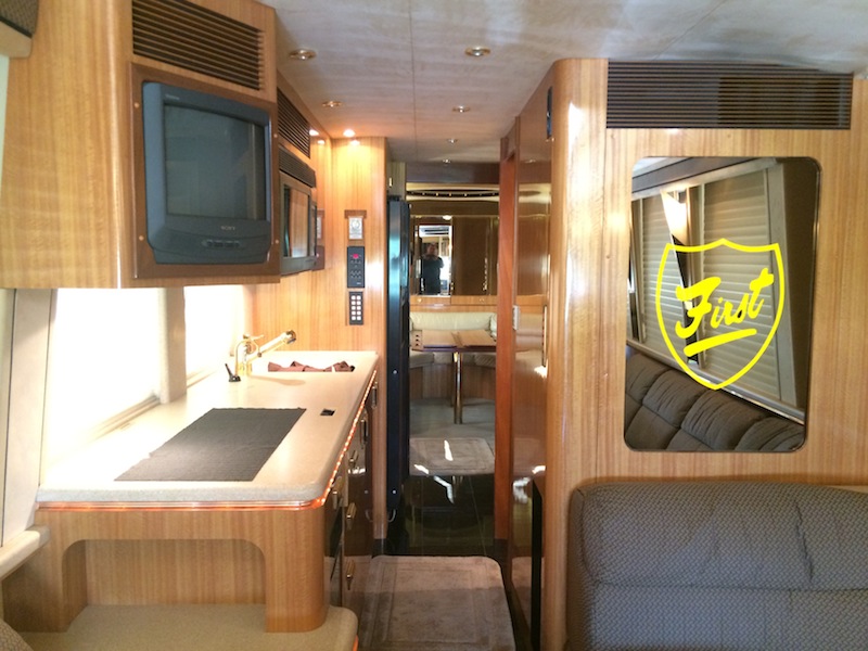 1999 Prevost Marathon XL For Sale