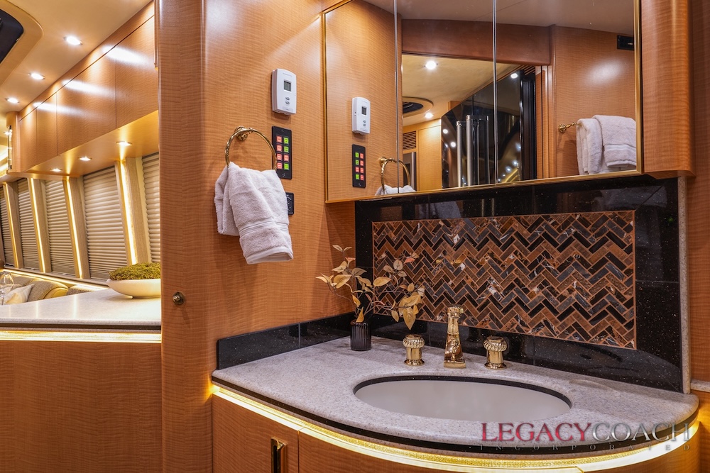 1999 Prevost  Marathon XL For Sale