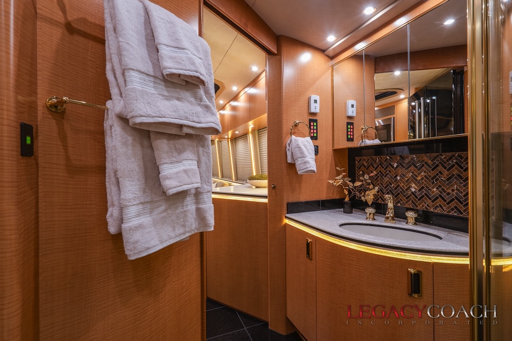 1999 Prevost  Marathon XL For Sale