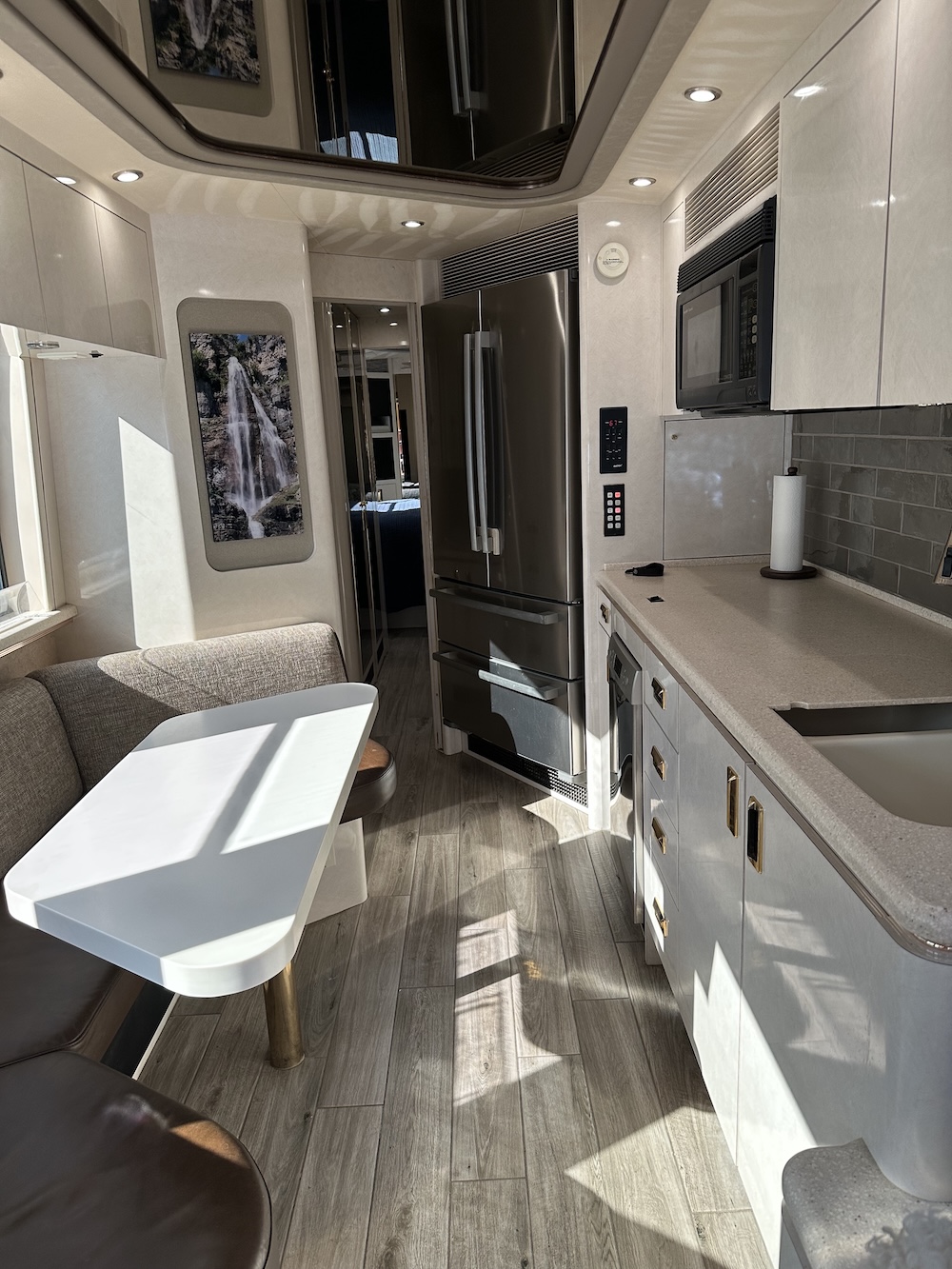 1999 Prevost Marathon XL For Sale