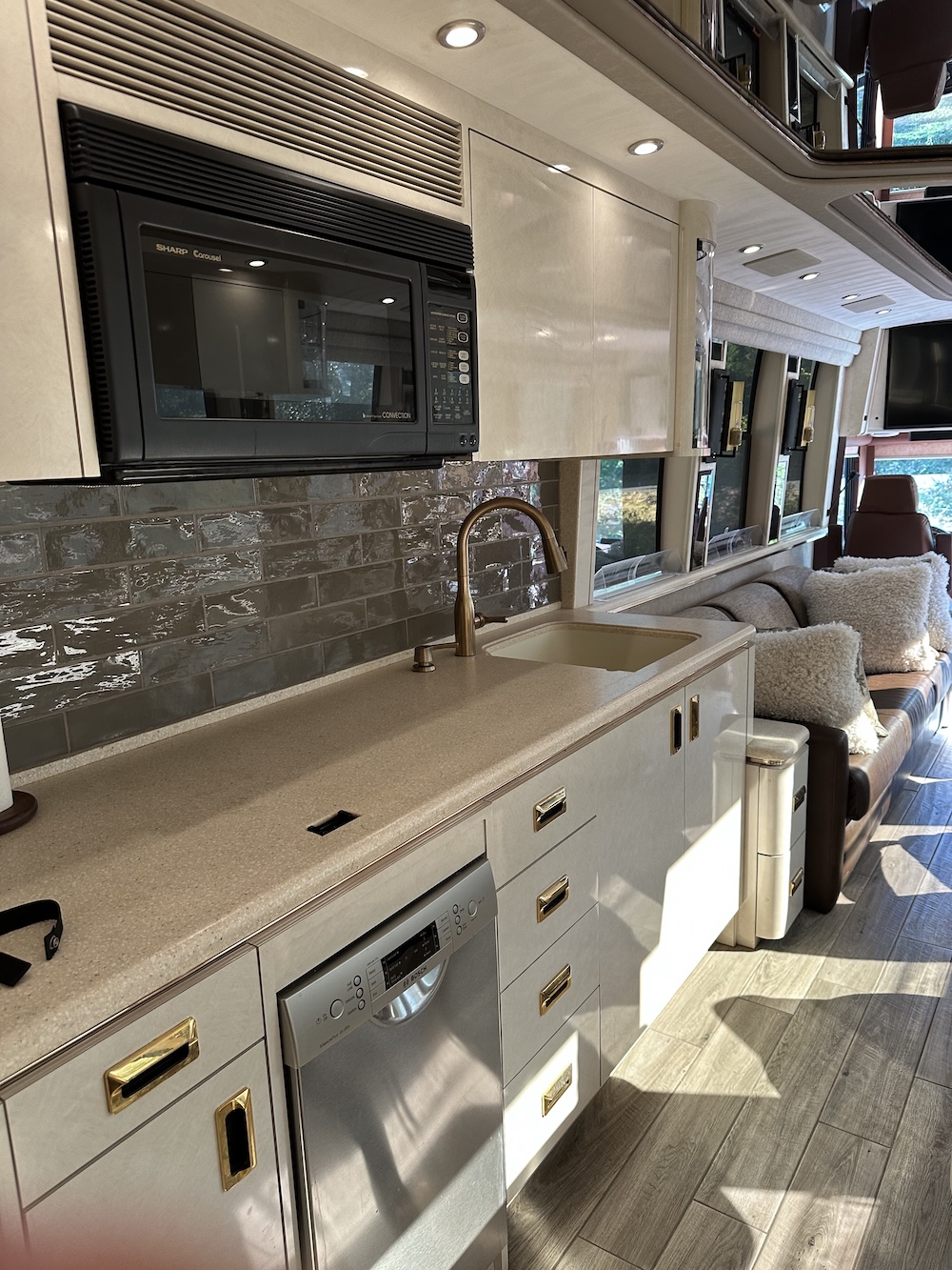 1999 Prevost Marathon XL For Sale