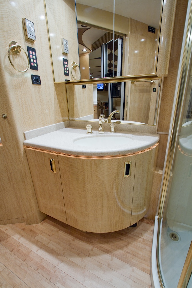 1999 Prevost Marathon XL For Sale