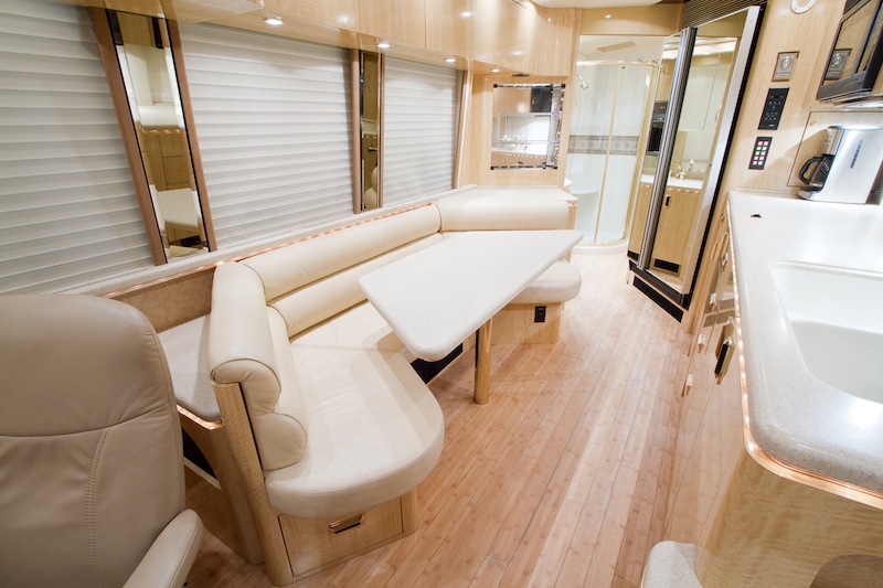 1999 Prevost Marathon XL For Sale