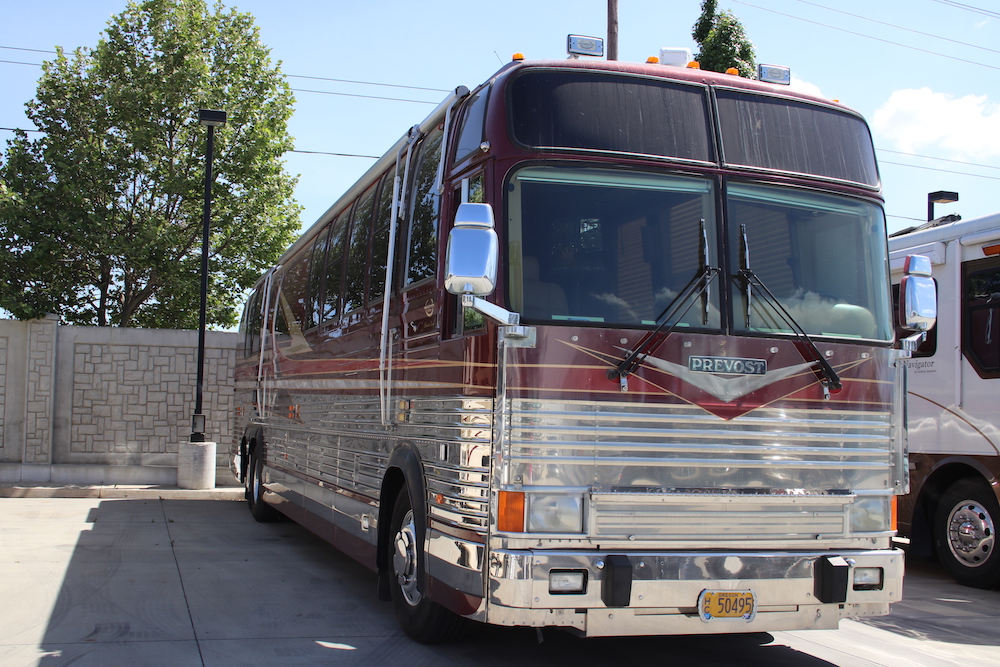 1999 Prevost Marathon XL For Sale