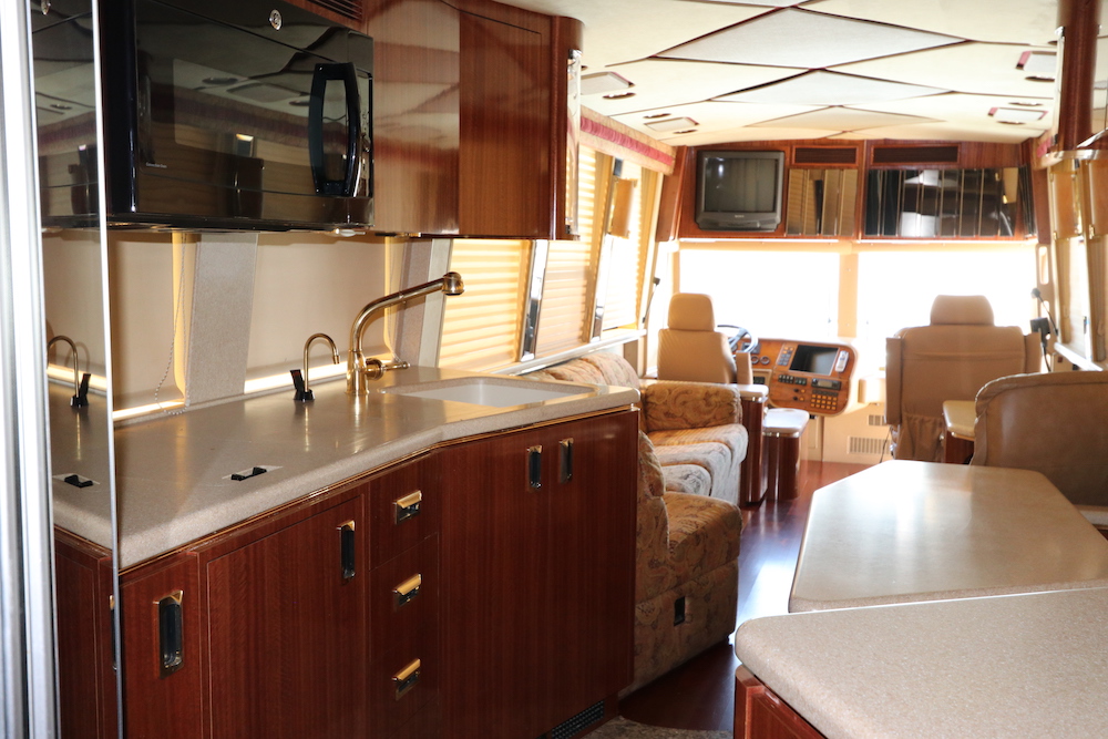 1999 Prevost Marathon XL For Sale