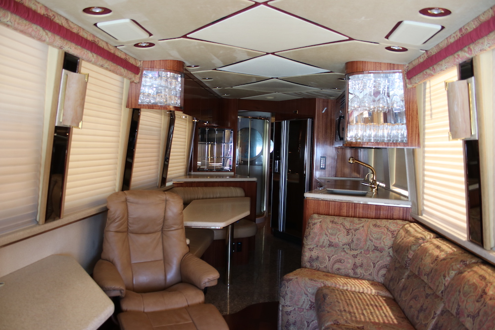 1999 Prevost Marathon XL For Sale