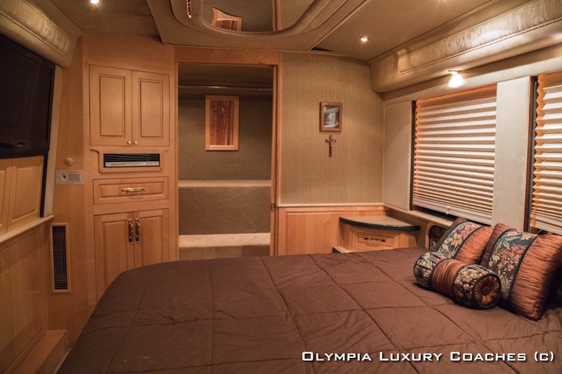 1999 Prevost Royale XL For Sale