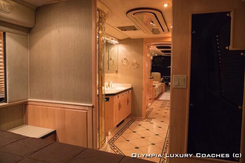 1999 Prevost Royale XL For Sale