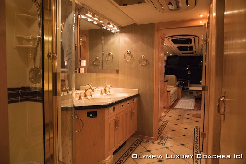 1999 Prevost Royale XL For Sale