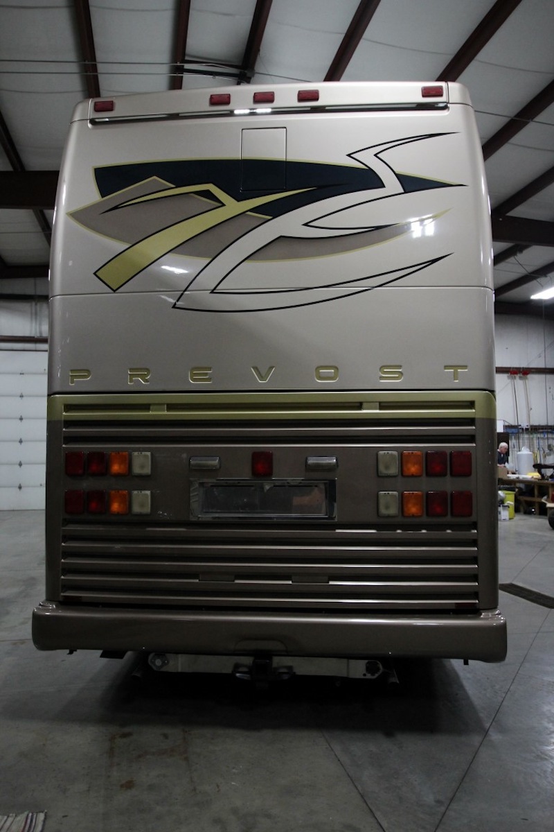 1999 Prevost Featherlite H3-45 For Sale