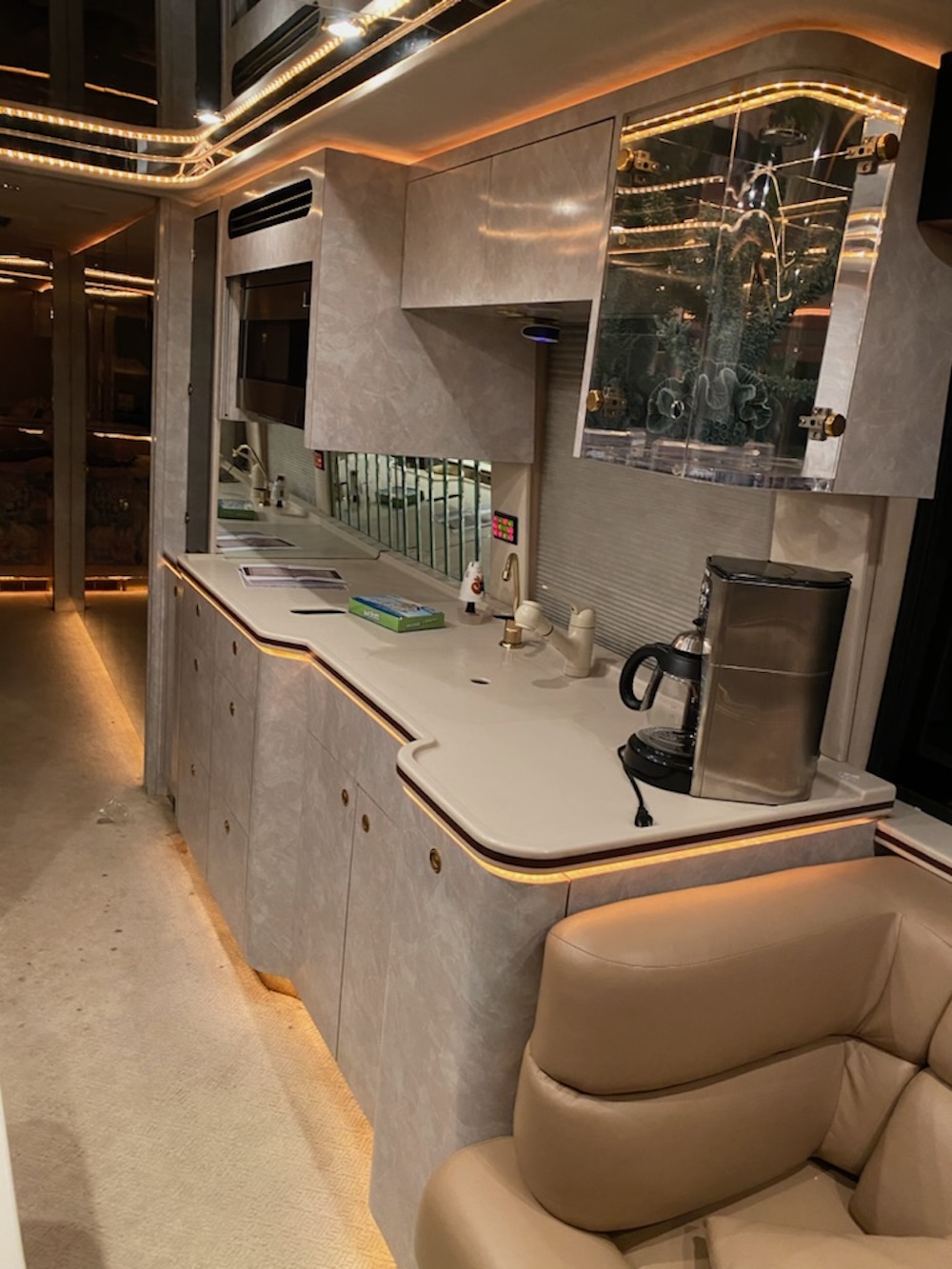 1999 Prevost Vantare XL For Sale