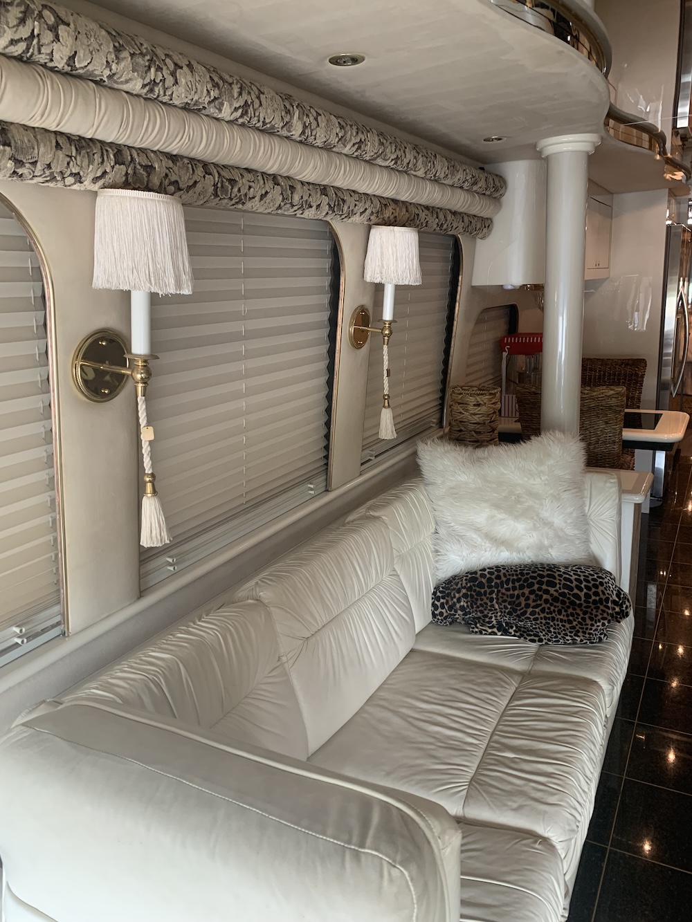 1999 Prevost Vogue XL For Sale