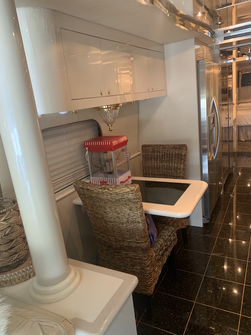1999 Prevost Vogue XL For Sale