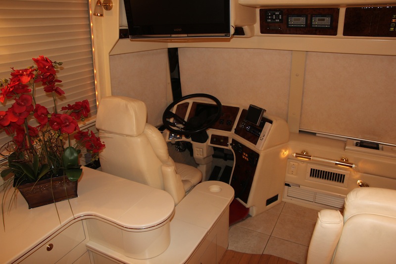 1999 Prevost Country Coach XL For Sale