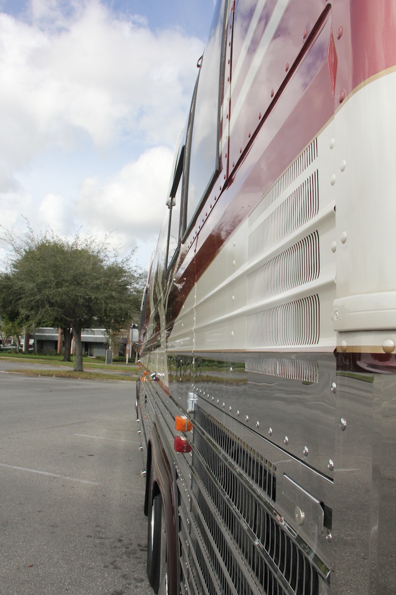 1999 Prevost Country Coach XL For Sale